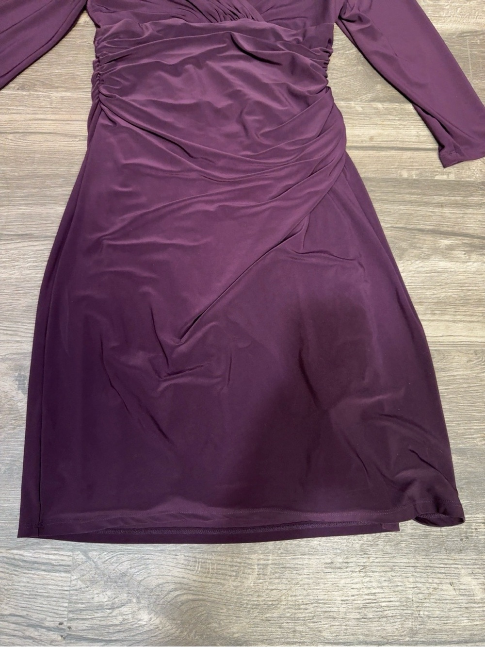 Lauren Ralph Lauren Purple Faux Wrap Ruched Dress Size 8P - Picture 4 of 6